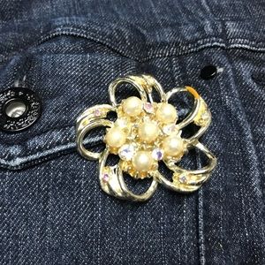 🌼 Flower Vintage Pin Brooch Flare 80’s 90’s